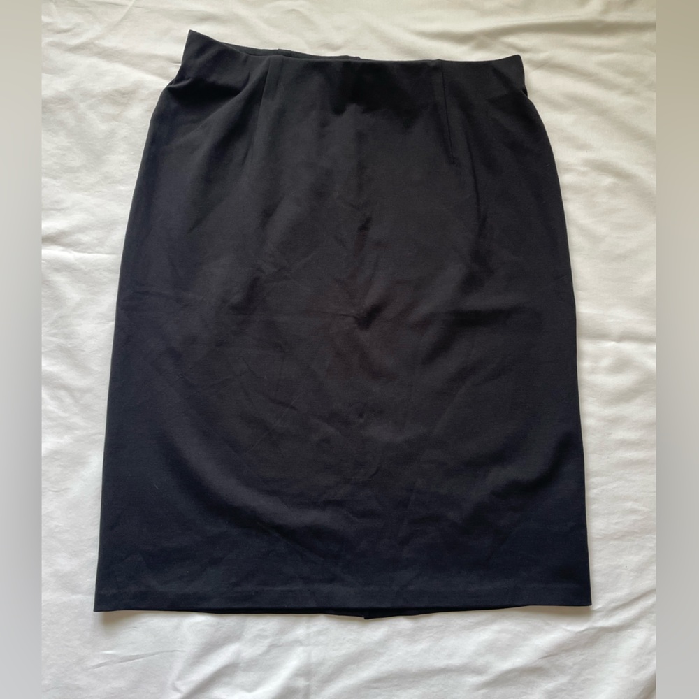 3/$15. Nordstrom Rack Essential Ponte Pencil Skirt NWT Size Large